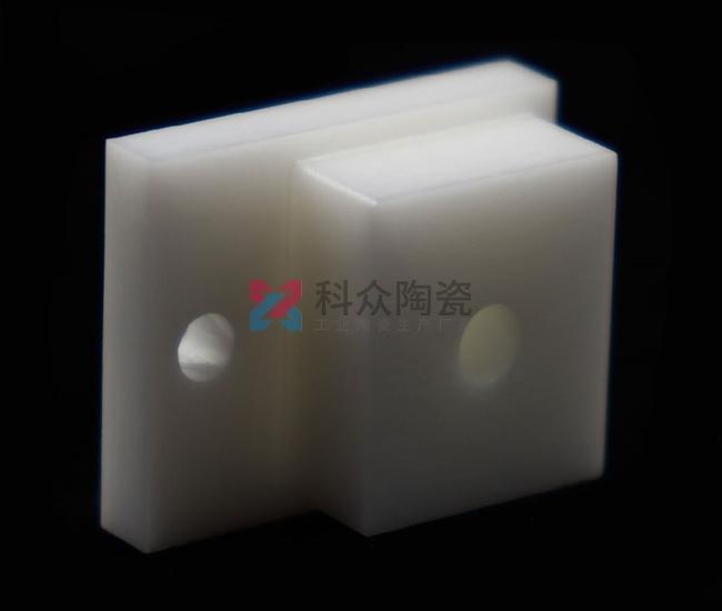 氧化鋯陶瓷在電子上有什么應(yīng)用呢?(圖)